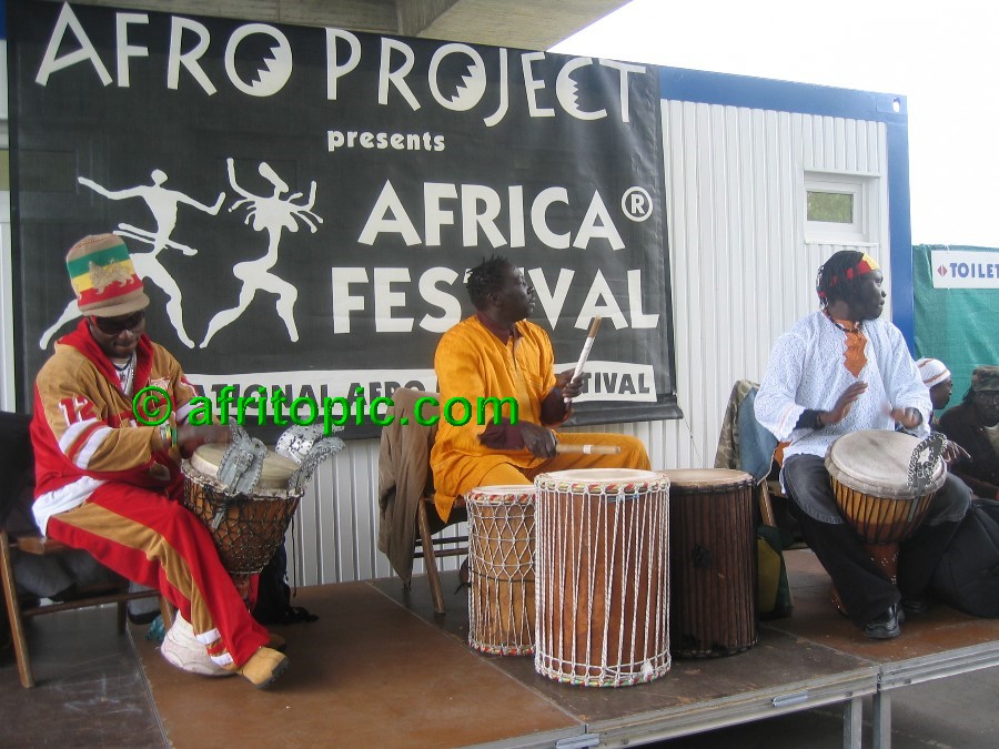 ../Images/afw2006c 011.jpg